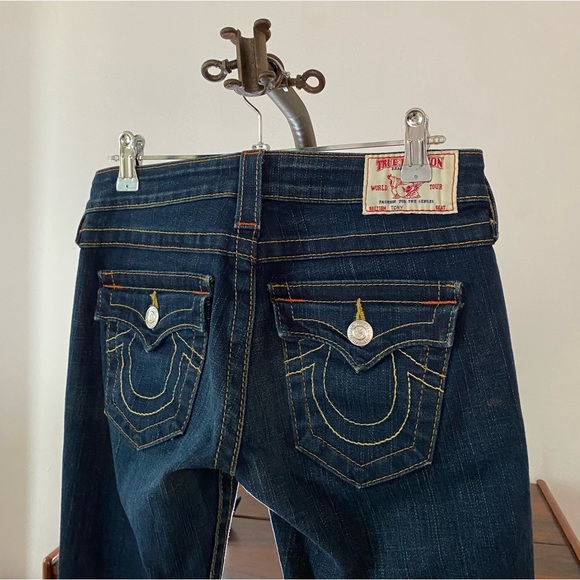 TRUE RELIGION | Tony Low Rise Flare Jeans - Picture 2 of 10